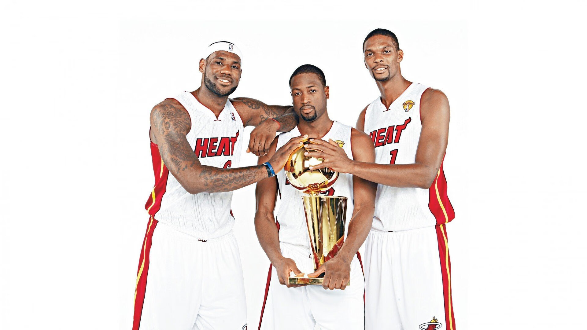 季后赛抢七之夜，字母哥用防守，为雄鹿刻下不朽的胜利铭文