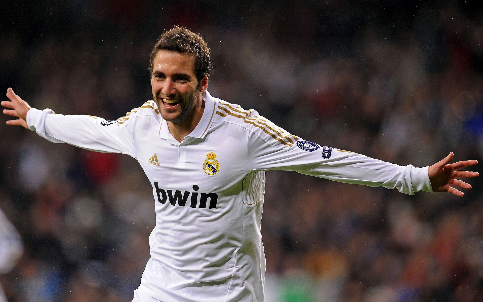 伊萨克，以一人之肩，扛起尼日利亚的足球山河